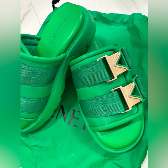 Bottega Veneta sandals NWT SIZE 38 retail $900 Italy - Picture 7 of 10